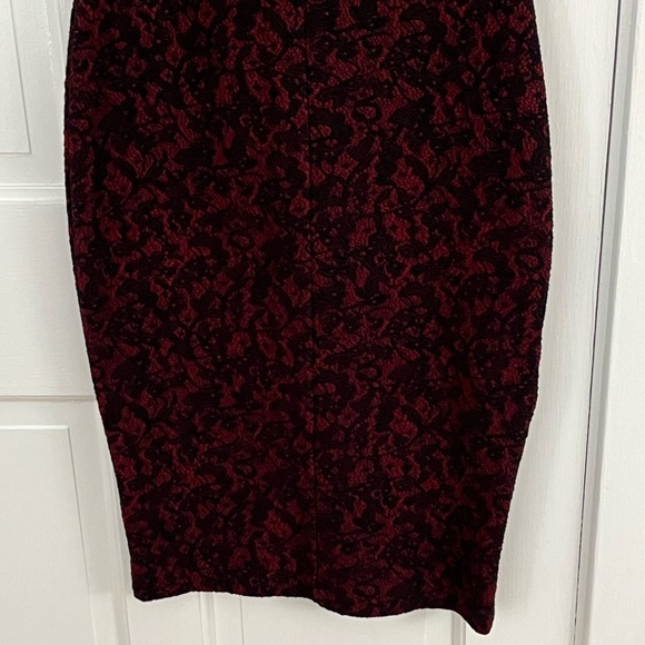 NWT MICHAEL KORS Lace Jacquard Dress Bodycon Size 2 Black Red Sexy Contemporary - Picture 6 of 15